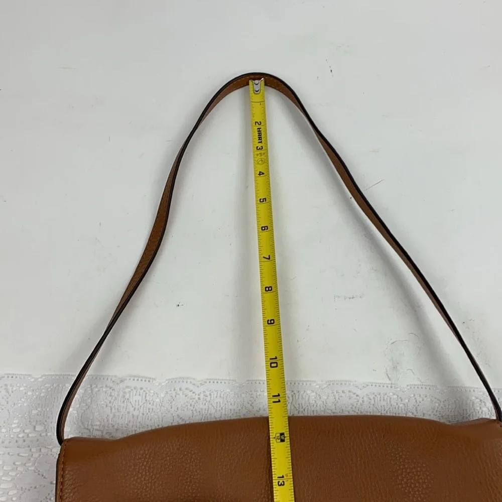 Michael Kors Leather Slim Shoulder handbag purse Brown Gold trim Lined Pockets